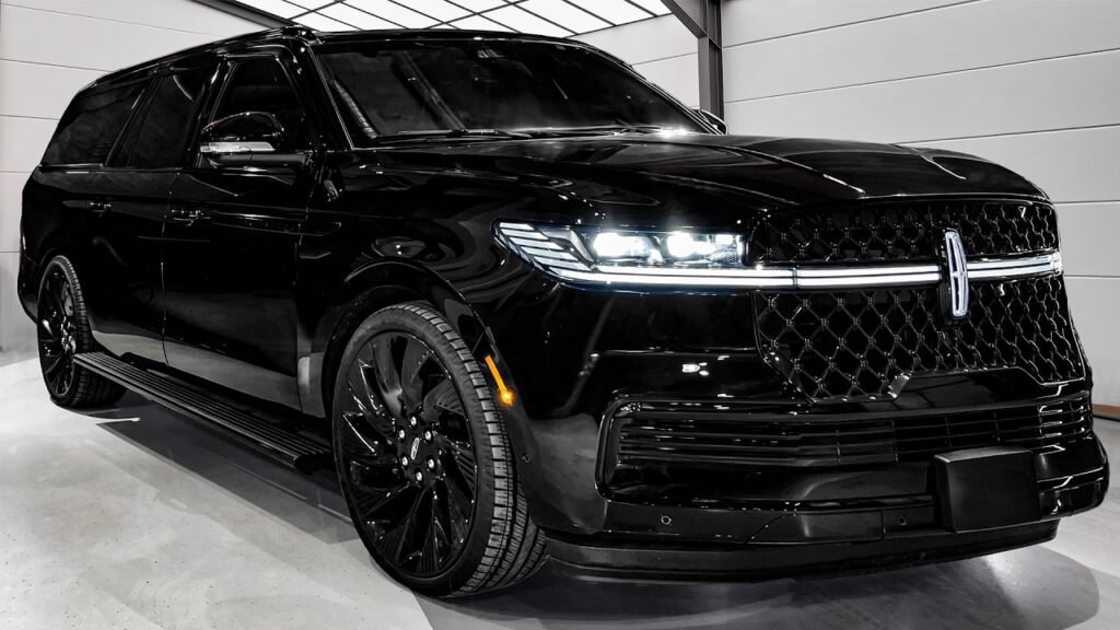 2026 Lincoln Navigator
